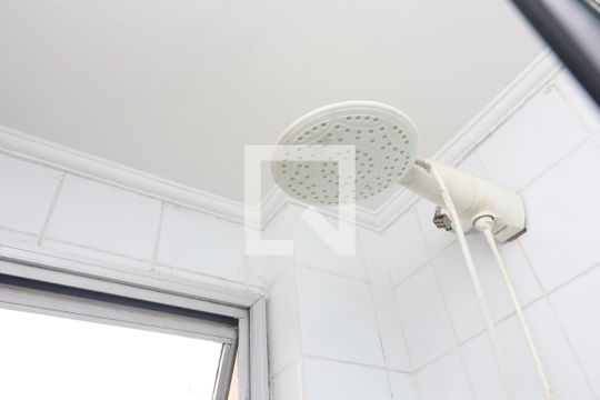 Banheiro de apartamento à venda com 2 quartos, 65m² em Jardim Textil, São Paulo