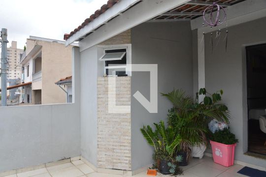 Sacada de casa à venda com 3 quartos, 100m² em Utinga, Santo André