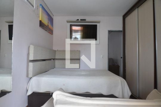 Quarto Suíte de casa à venda com 3 quartos, 100m² em Utinga, Santo André