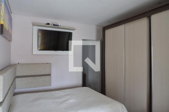 Quarto Suíte de casa à venda com 3 quartos, 100m² em Utinga, Santo André