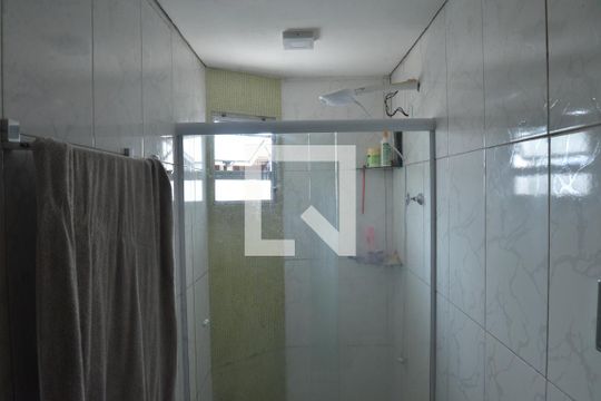 Banheiro da Suíte de casa à venda com 3 quartos, 100m² em Utinga, Santo André
