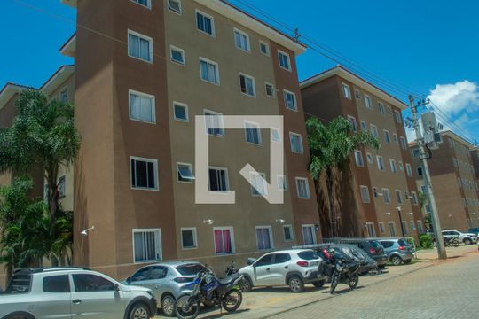 Fachada de apartamento para alugar com 2 quartos, 45m² em Jardim Eucaliptos, Sorocaba
