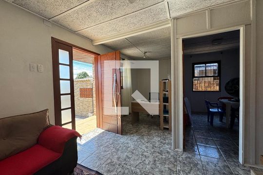 Sala  de casa à venda com 2 quartos, 80m² em Santos Dumont, São Leopoldo