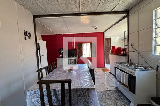 Cozinha  de casa à venda com 2 quartos, 80m² em Santos Dumont, São Leopoldo