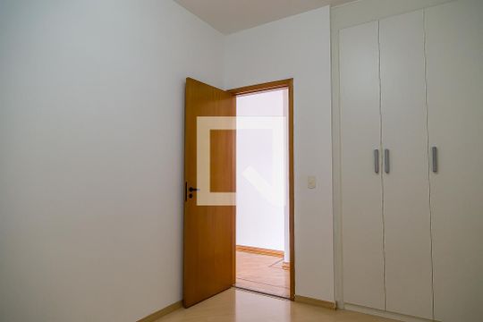 Suíte de apartamento para alugar com 1 quarto, 45m² em Vila Guarani (zona Sul), São Paulo