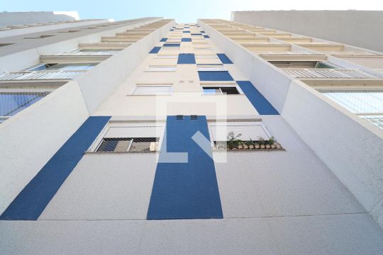 Fachada de apartamento para alugar com 1 quarto, 27m² em Barra Funda, São Paulo