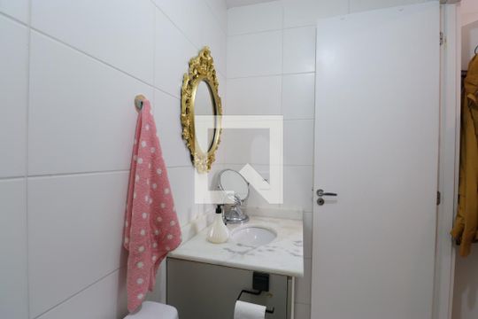 Banheiro de apartamento para alugar com 1 quarto, 27m² em Barra Funda, São Paulo