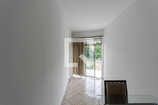 Sala de apartamento à venda com 2 quartos, 60m² em Engenho Novo, Rio de Janeiro