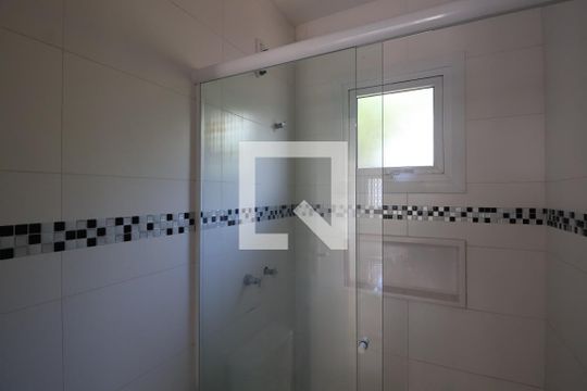 Banheiro de casa para alugar com 2 quartos, 52m² em Estância Velha, Canoas