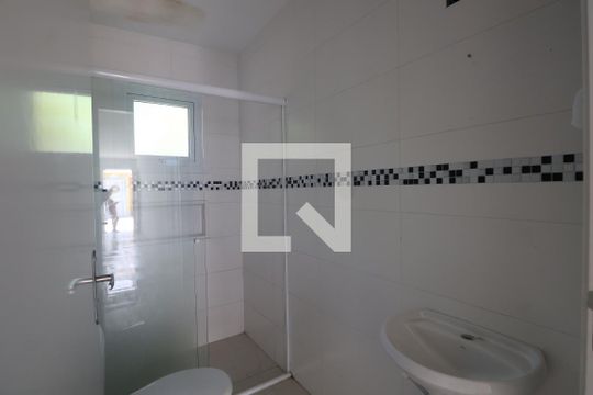 Banheiro de casa para alugar com 2 quartos, 52m² em Estância Velha, Canoas