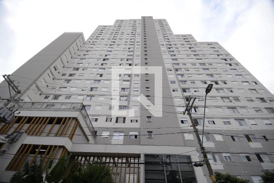 Fachada de apartamento para alugar com 1 quarto, 34m² em Cambuci, São Paulo