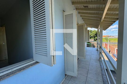 varanda de casa para alugar com 2 quartos, 130m² em Campina, São Leopoldo