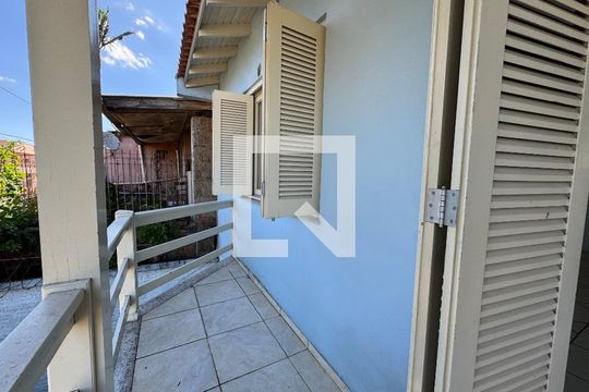 varanda de casa para alugar com 2 quartos, 130m² em Campina, São Leopoldo