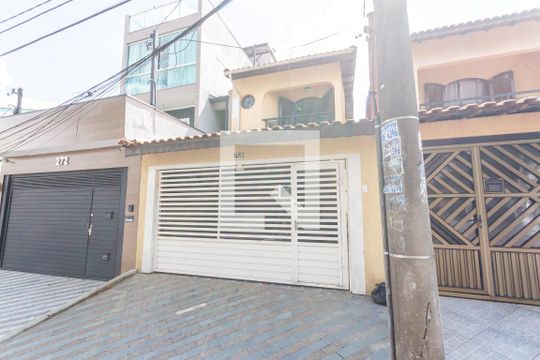Fachada de casa à venda com 3 quartos, 260m² em Jardim Ana Maria, Santo André