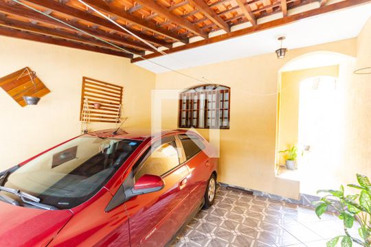 Garagem de casa à venda com 3 quartos, 260m² em Jardim Ana Maria, Santo André