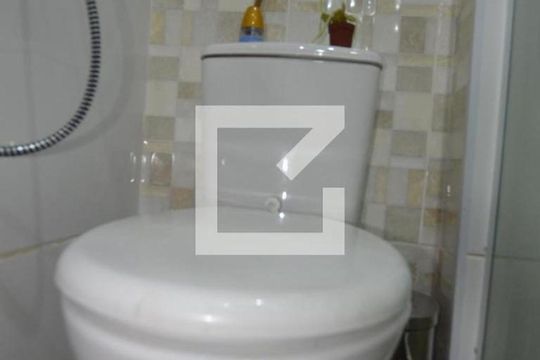 Banheiro da Suíte de apartamento para alugar com 2 quartos, 60m² em Madureira, Rio de Janeiro