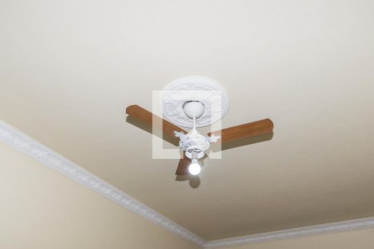 Sala de apartamento à venda com 2 quartos, 64m² em Vila da Penha, Rio de Janeiro