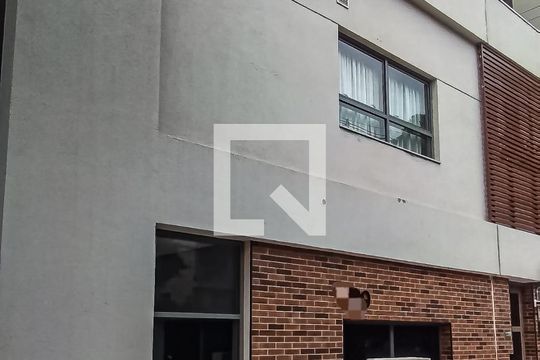 Fachada de apartamento para alugar com 1 quarto, 30m² em Jardim Prudência, São Paulo