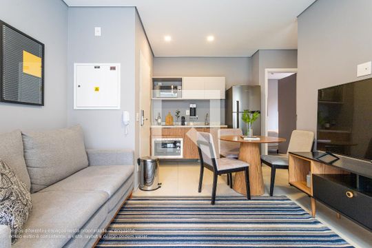 Apartamento para alugar com 2 quartos, 46m² em Pinheiros, São Paulo