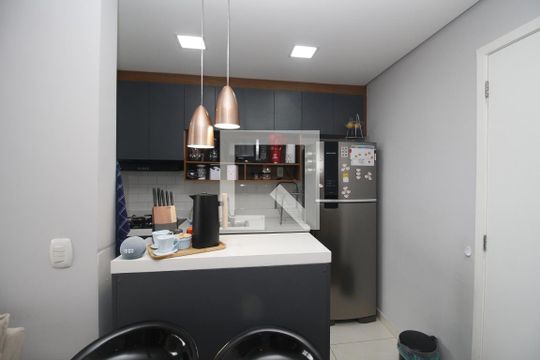 Cozinha e Área de Serviço de apartamento à venda com 2 quartos, 44m² em Tatuapé, São Paulo