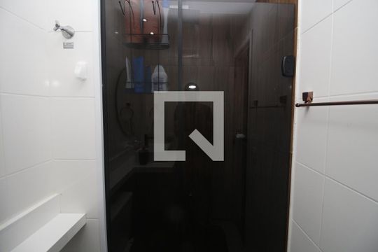 Banheiro de apartamento à venda com 2 quartos, 44m² em Tatuapé, São Paulo