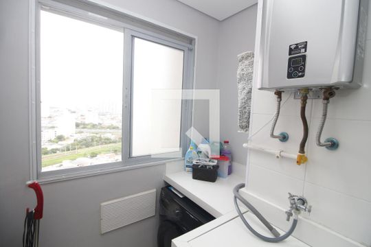 Cozinha e Área de Serviço de apartamento à venda com 2 quartos, 44m² em Tatuapé, São Paulo