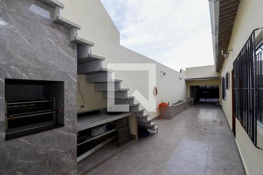 Área gourmet de casa à venda com 2 quartos, 200m² em Vila Galvão, Guarulhos