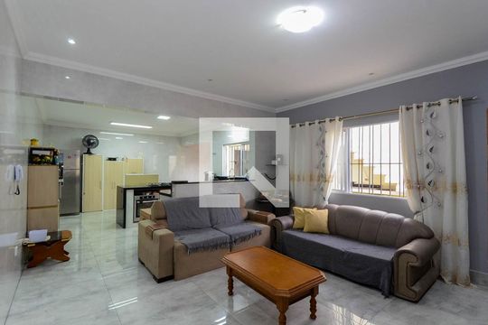 Sala de casa à venda com 2 quartos, 200m² em Vila Galvão, Guarulhos