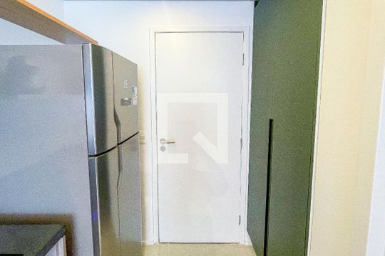 Studio de kitnet/studio à venda com 1 quarto, 30m² em Pinheiros, São Paulo