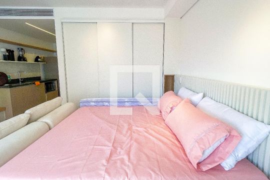 Studio de kitnet/studio à venda com 1 quarto, 30m² em Pinheiros, São Paulo