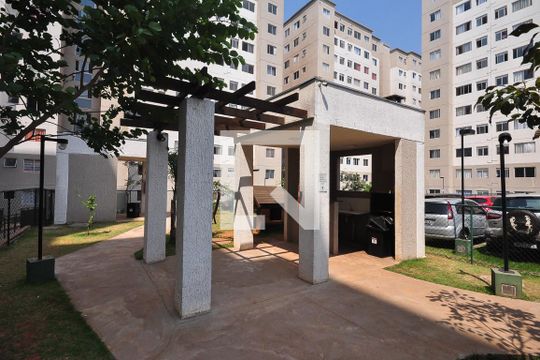 Churrasqueira de apartamento à venda com 2 quartos, 42m² em Jardim Boa Vista, São Paulo