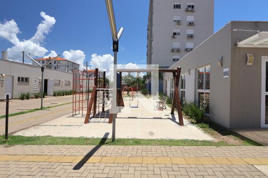Área comum - Playground de apartamento para alugar com 2 quartos, 57m² em Fátima, Canoas