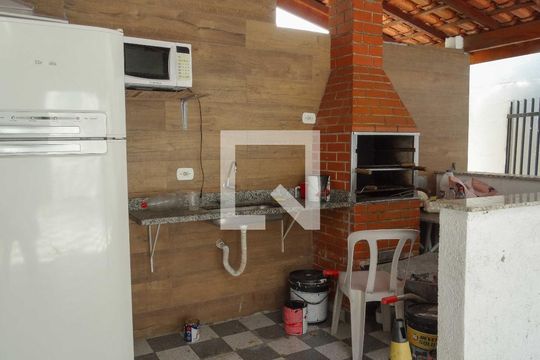Área comum de apartamento para alugar com 2 quartos, 58m² em São Pedro, Osasco