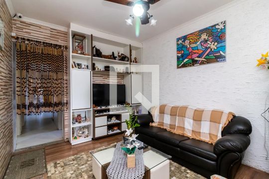 Casa à venda com 3 quartos, 300m² em Limão, São Paulo
