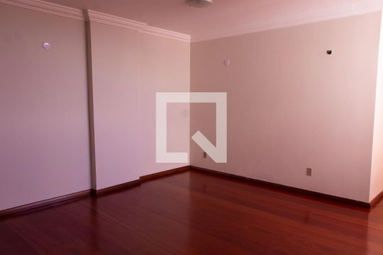 SALA de apartamento à venda com 3 quartos, 111m² em Jardim Chapadão, Campinas