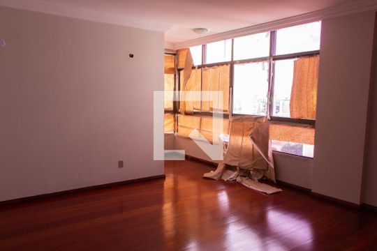 Apartamento para alugar com 3 quartos, 111m² em Jardim Chapadão, Campinas