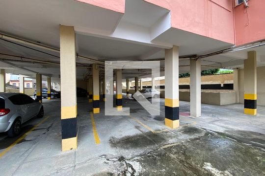 Garagem de apartamento para alugar com 2 quartos, 60m² em Quintino Bocaiúva, Rio de Janeiro