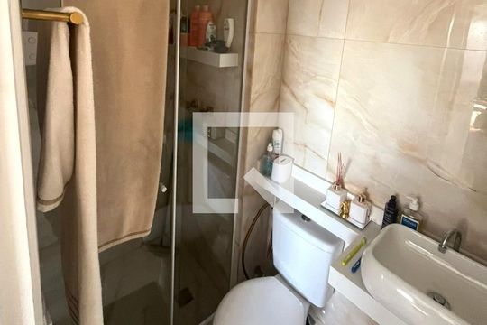 Banheiro de apartamento à venda com 2 quartos, 37m² em Vila dos Andradas, São Paulo