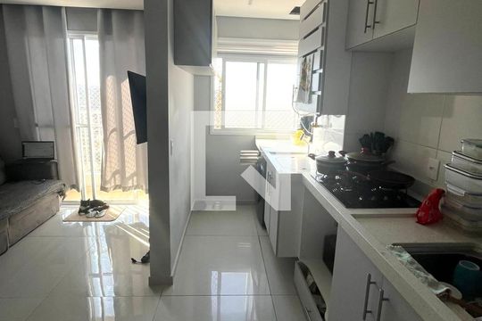 Cozinha de apartamento à venda com 2 quartos, 37m² em Vila dos Andradas, São Paulo
