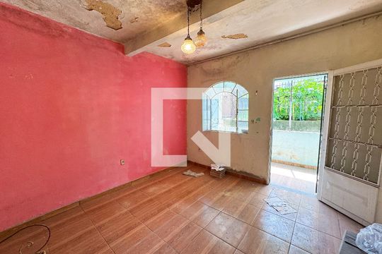 Casa à venda com 3 quartos, 360m² em Miramar (barreiro), Belo Horizonte