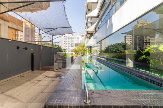 Área comum - Piscina de kitnet/studio para alugar com 1 quarto, 19m² em Pinheiros, São Paulo