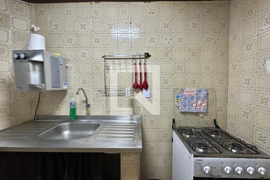 Cozinha de apartamento para alugar com 1 quarto, 60m² em Centro, Rio de Janeiro