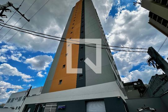 Fachada de apartamento para alugar com 2 quartos, 35m² em Vila das Belezas, São Paulo