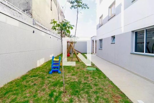 Espaço Pet de apartamento para alugar com 2 quartos, 35m² em Vila das Belezas, São Paulo