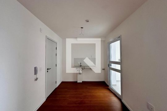 Apartamento para alugar com 2 quartos, 35m² em Vila das Belezas, São Paulo