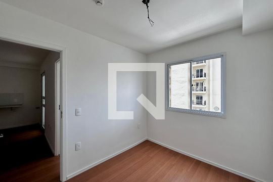 Quarto 1 de apartamento para alugar com 2 quartos, 35m² em Vila das Belezas, São Paulo
