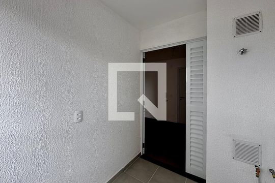 Sacada de apartamento para alugar com 2 quartos, 35m² em Vila das Belezas, São Paulo