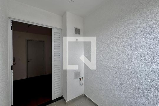 Sacada de apartamento para alugar com 2 quartos, 35m² em Vila das Belezas, São Paulo