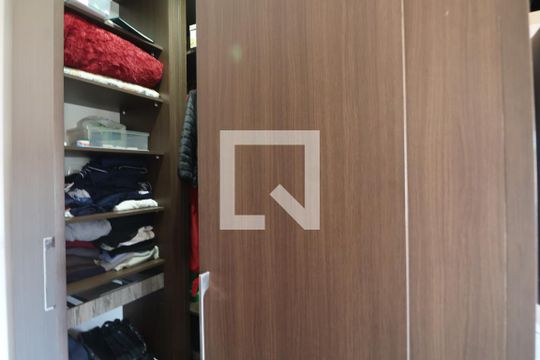 Quarto 1 - Armários de casa à venda com 2 quartos, 192m² em São Luís, Canoas
