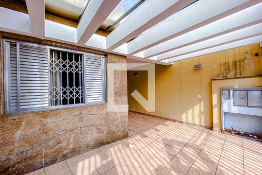 Garagem de casa à venda com 3 quartos, 230m² em Vila Regente Feijó, São Paulo